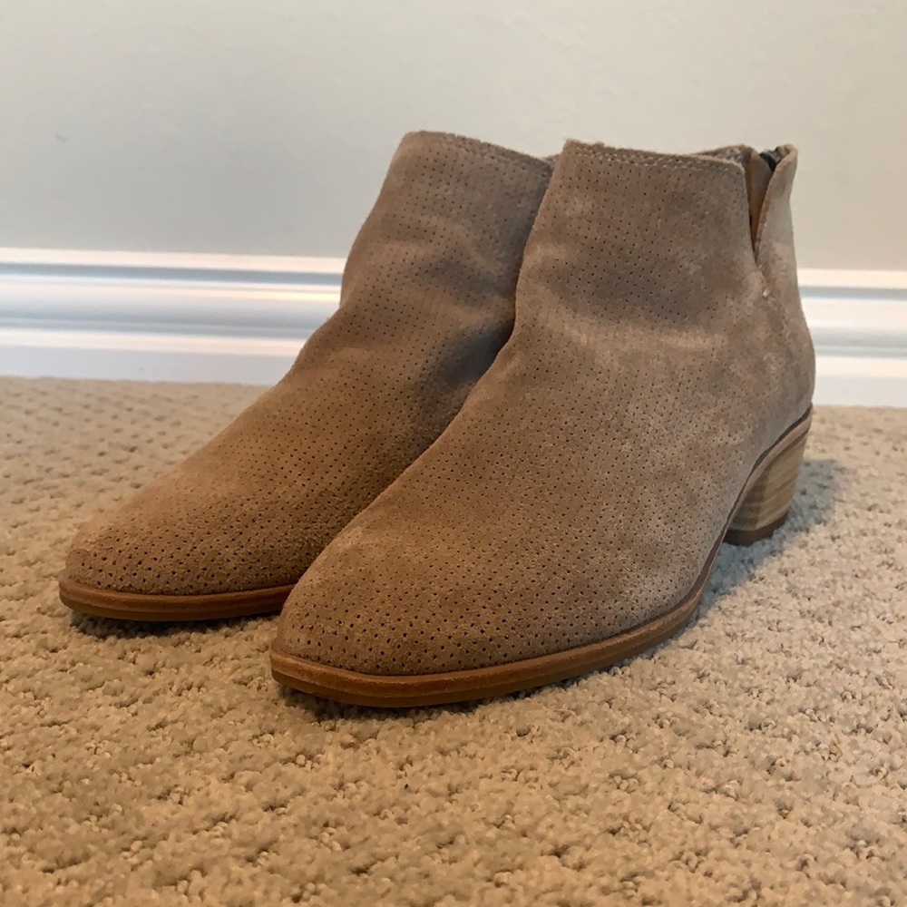 Dolce Vita Size 7.5 Women’s Dress Shoes